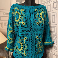 Clas Top – Granny Square Crochet Pattern